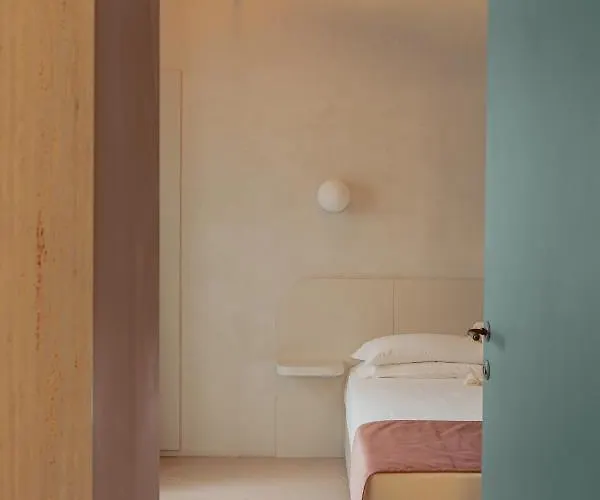Design With Private Pool In Campo Dei Fiori
