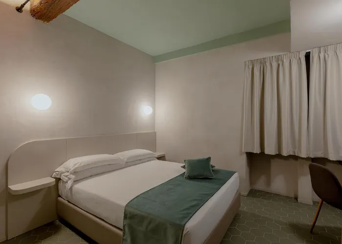 Design With Private Pool In Campo Dei Fiori דירה