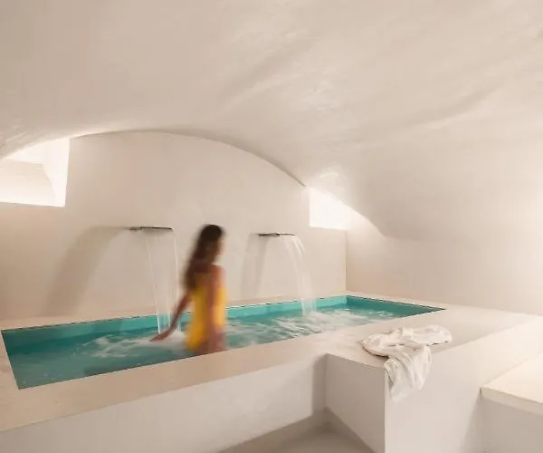 Design With Private Pool In Campo Dei Fiori *