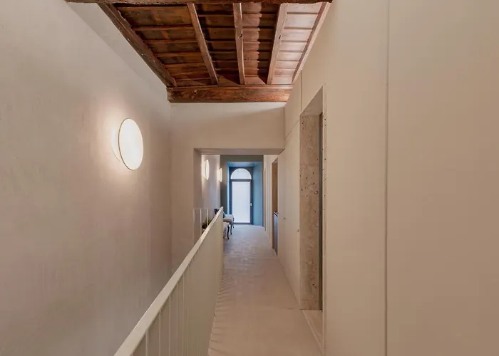 Design With Private Pool In Campo Dei Fiori דירה *